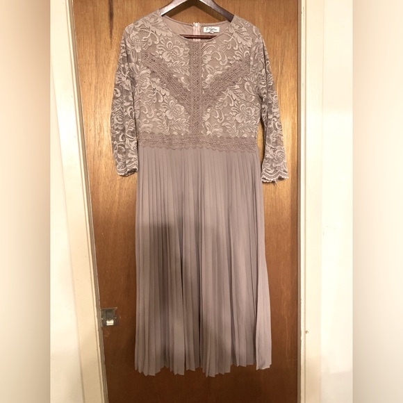 Polagram pleated dress - Picture 2 of 2